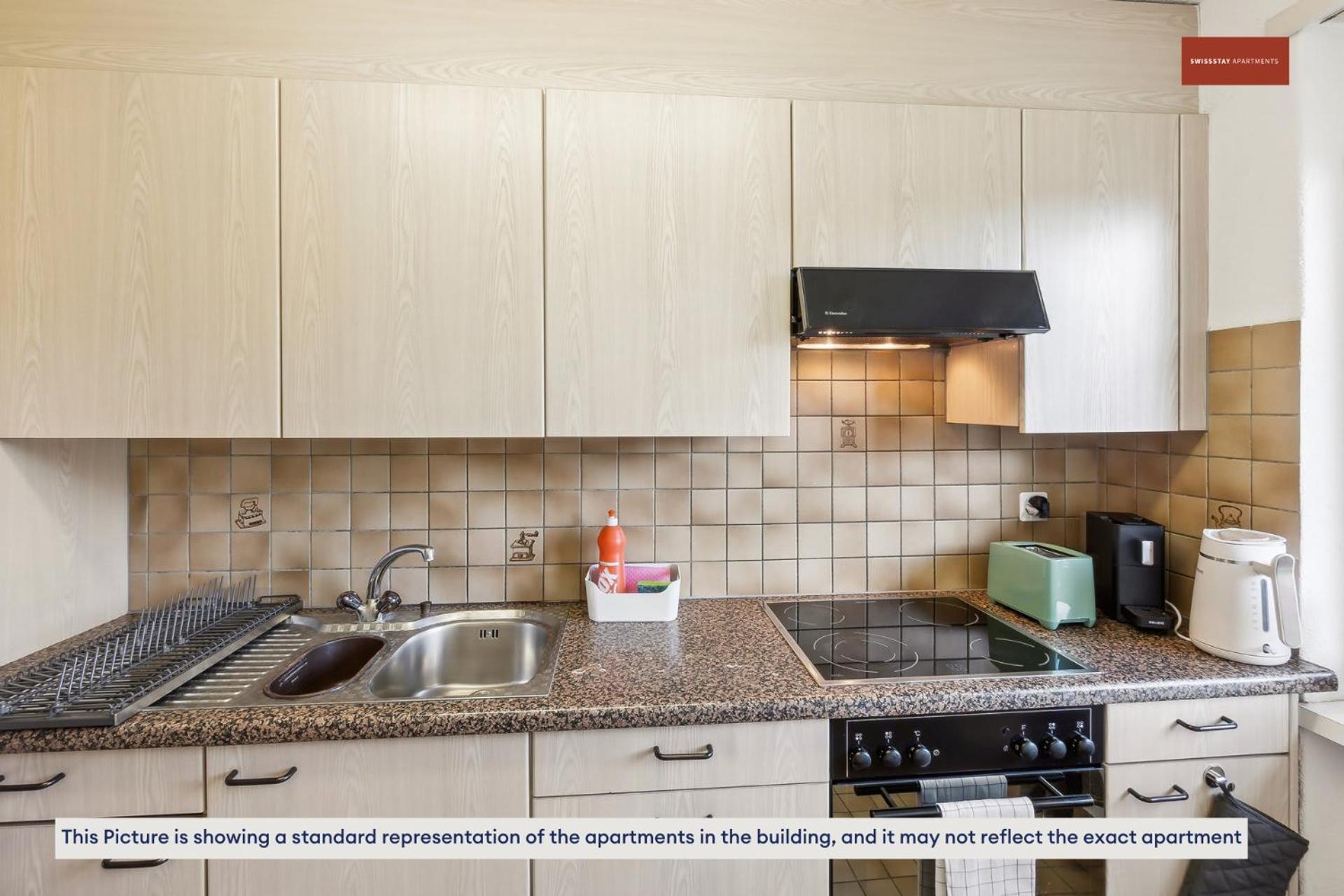 Urban Living Redefined: Apartment In Oerlikon Zurich Extérieur photo